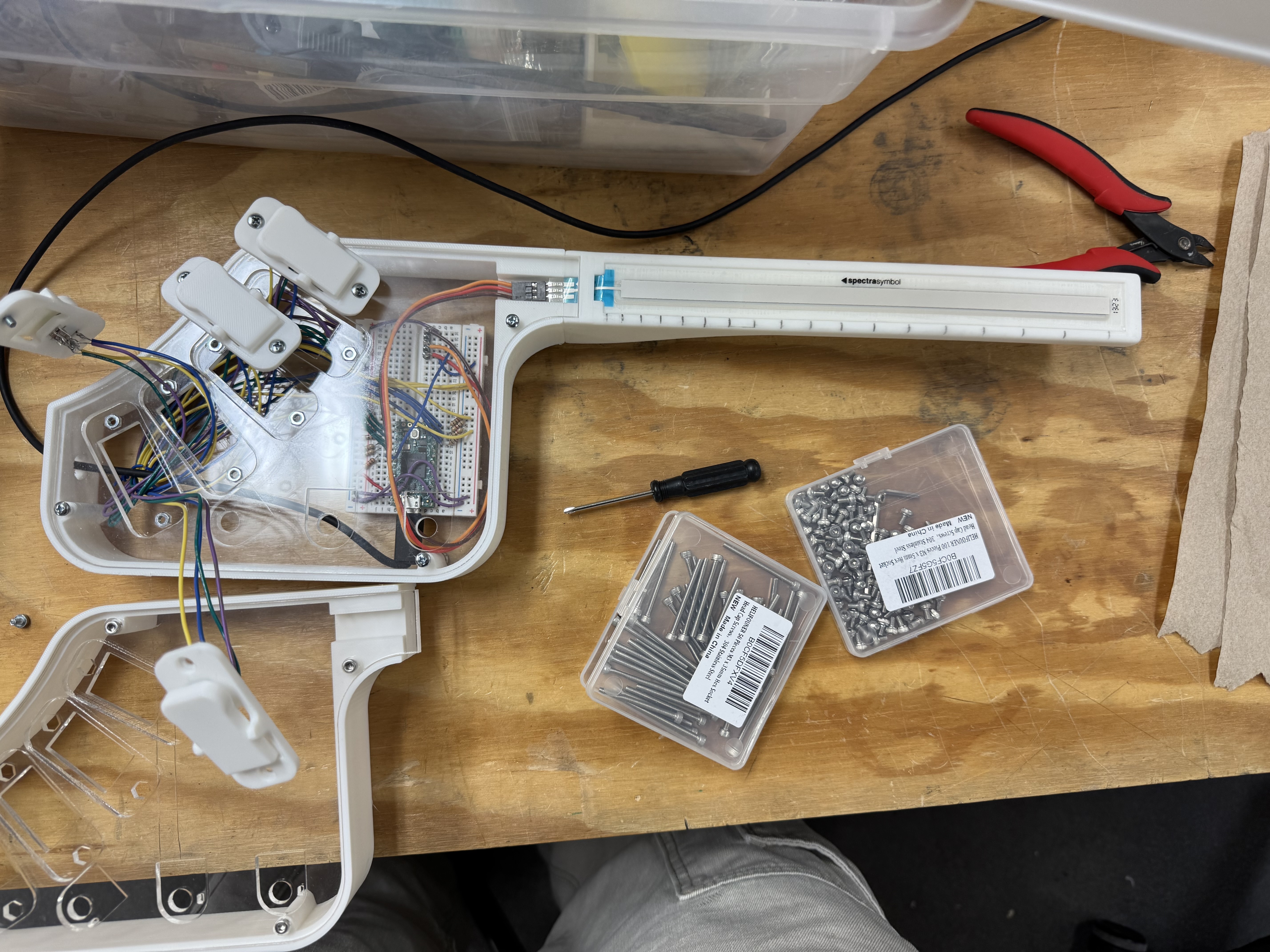 Prototype 1.02, Teensy-based, built on a breadboard and a 3D printed chassis